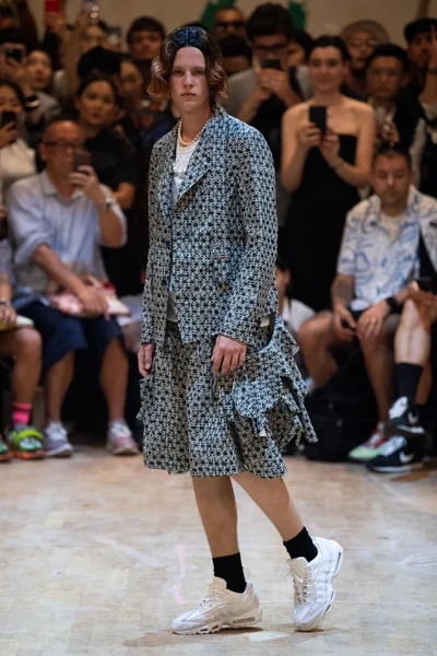 Look 31